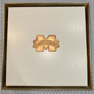 16x16 Gold and White Wall Decor with Mississippi State Emblem